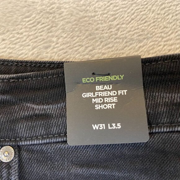 NWT Silver Jeans Co Shorts W31 Beau Girlfriend Fit Mid Rise Denim Black Casual - Picture 2 of 5